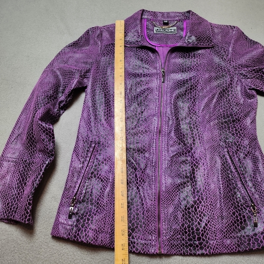 Woman's Snakeskin pattern zip up jacket XS - Picture 10 of 11